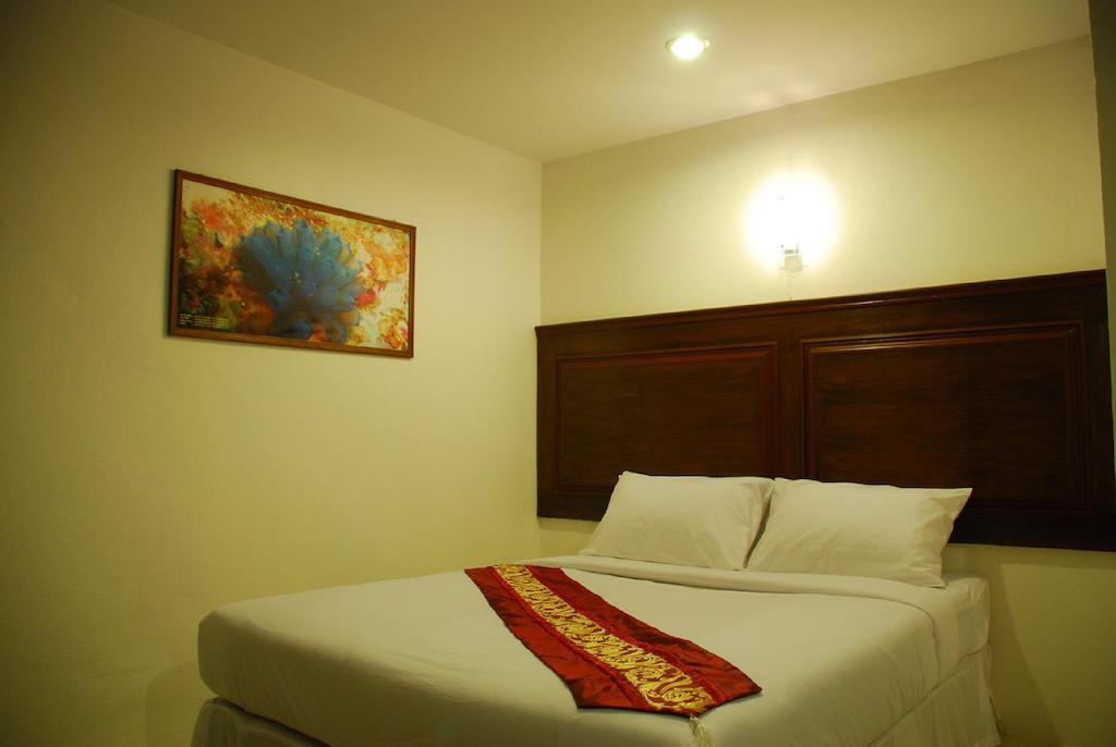 Patong Budget Rooms Exteriör bild
