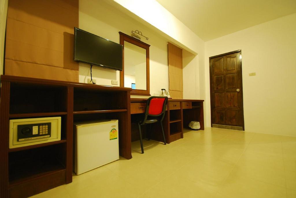 Patong Budget Rooms Exteriör bild